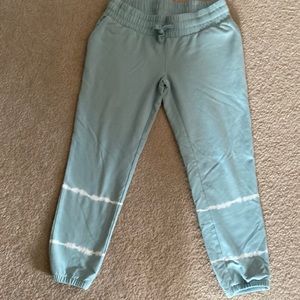 Maternity joggers-size small